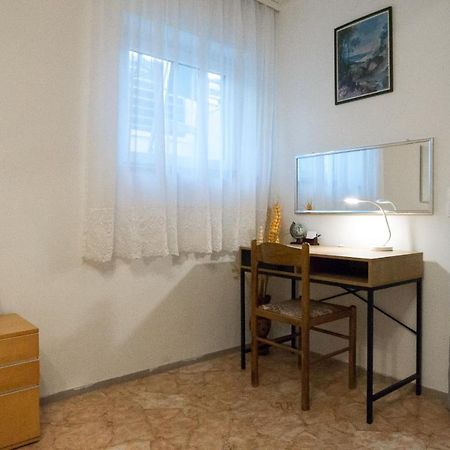 Apartments Babaja Omiš Esterno foto